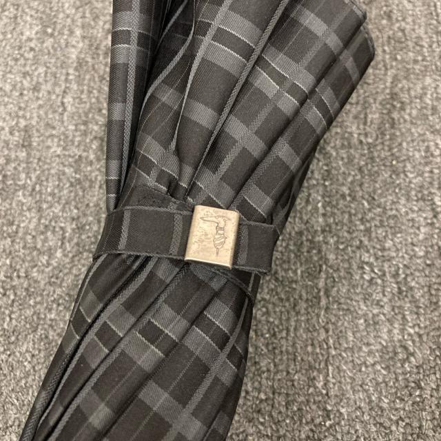  TRUSSARDI gTfB P  uh 