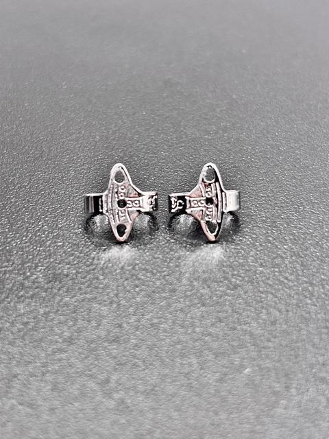 Vivienne Westwood タイニーオーブ ピアス レッド < ブランド  Vivienne Westwood タイニーオーブ ピアス レッド < ブランドの