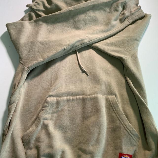 Dickies Lサイズ ベージュ パーカー スウェット 古着 ロゴプリント < 男性ファッション Dickies Lサイズ ベージュ パーカー スウェット 古着 ロゴプリント < 男性ファッションの