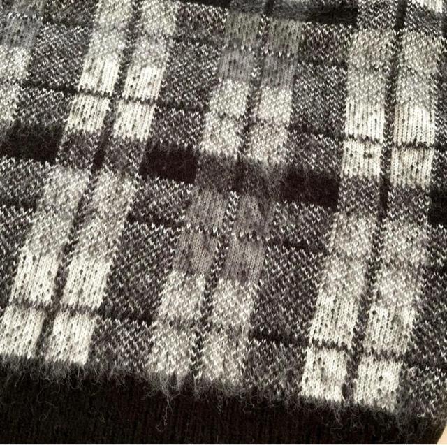 [Vi] E hyphen world gallery `FbNjbg  uh 