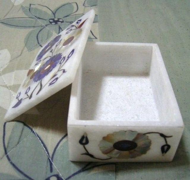 ☆即決☆大理石*天然石装飾の小物入れ*2 < インテリア/ライフ ☆即決☆大理石*天然石装飾の小物入れ*2 < インテリア/ライフの