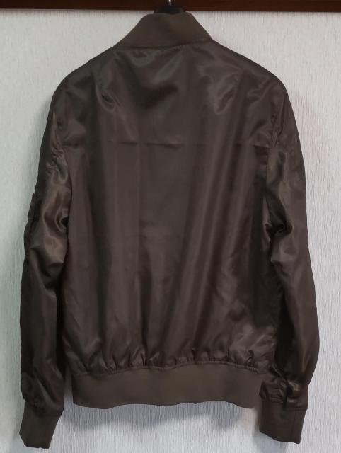 VitCgJKM`[Pbyk  jt@bV 