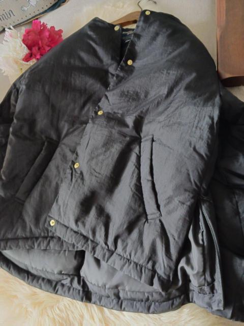 Right-onR[gubNJ[̒ȃ_EAE^[