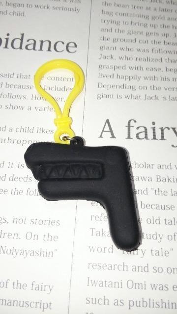 ゆかいな仲間たちアルファベットマスコットFエフキーホルダー < おもちゃ ゆかいな仲間たちアルファベットマスコットFエフキーホルダー < おもちゃの