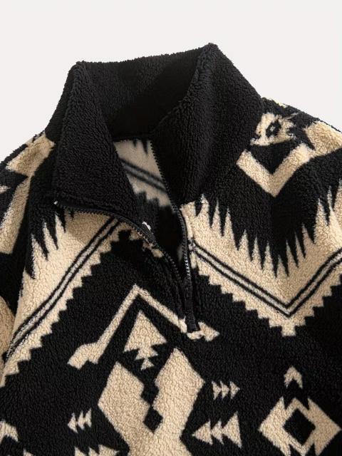 超お買い得3390円★メンズスタンドカラー&ルーズフィットフリースプルオーバー。エスニック柄 USAサイズM(日本サイズXL相当) < 男性ファッション 超お買い得3390円★メンズスタンドカラー&ルーズフィットフリースプルオーバー。エスニック柄 USAサイズM(日本サイズXL相当) < 男性ファッションの