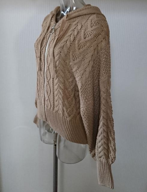 DAISY MERRY★ケーブル編み ニット ジップ パーカー < 女性ファッション DAISY MERRY★ケーブル編み ニット ジップ パーカー < 女性ファッションの