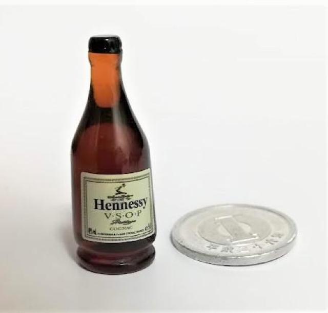 ~j`AwlV[HennessyV.S.O.Ph[nEX    