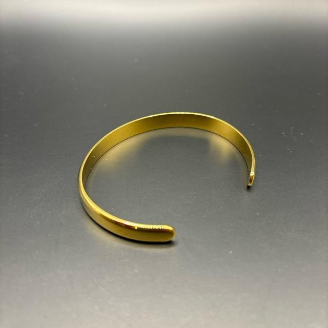 ���� MK&T �S�[���h�J���[ �o���O��