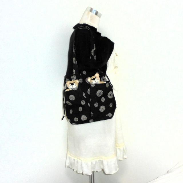 ◆和柄◆丸い白い花×黒地◆外ポケットA持ち手付き巾着バッグ◆ < 女性ファッション  ◆和柄◆丸い白い花×黒地◆外ポケットA持ち手付き巾着バッグ◆ < 女性ファッションの