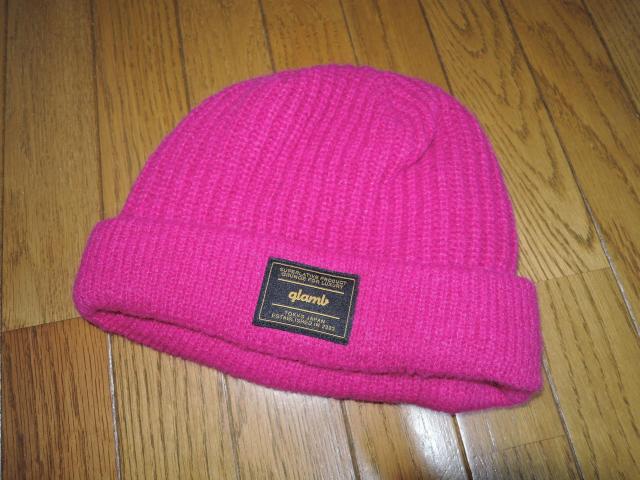 glamb グラム ニットキャップ ピンク系 ケーブル ニット帽子 アクリル混 ウール モコモコ < ブランド  glamb グラム ニットキャップ ピンク系 ケーブル ニット帽子 アクリル混 ウール モコモコ < ブランドの