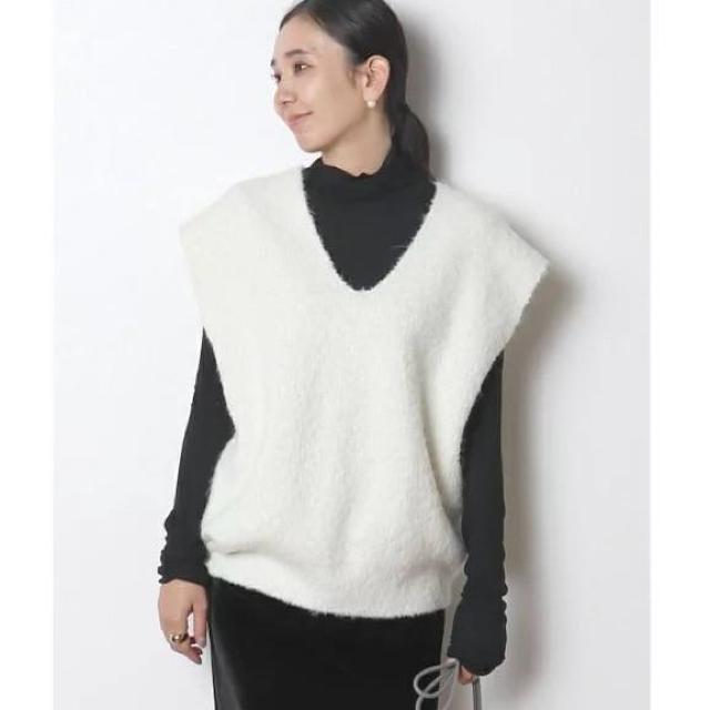 ◆MERI/ミーリー◆完売ニットベスト★ホワイトF*秋コーデ♪ < 女性ファッション  ◆MERI/ミーリー◆完売ニットベスト★ホワイトF*秋コーデ♪ < 女性ファッションの