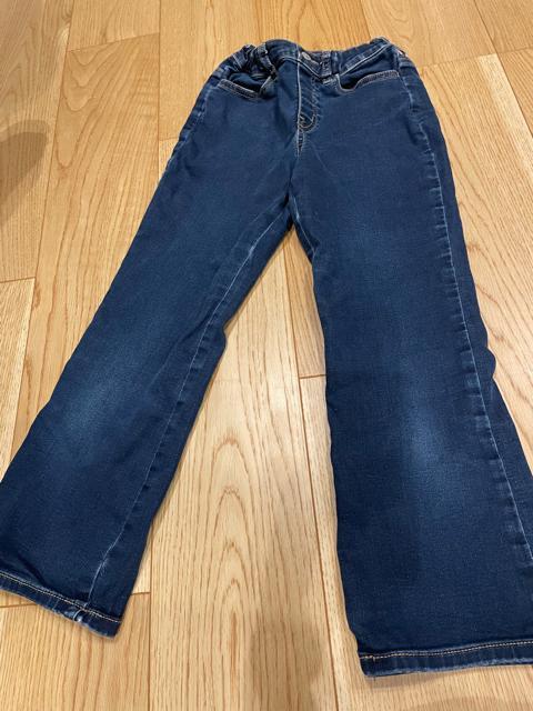 GU キッズ デニムパンツ 130cm < ブランド GU キッズ デニムパンツ 130cm < ブランドの