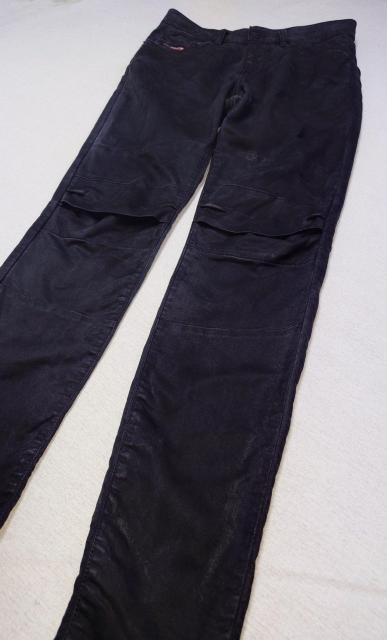 美品★DIESEL★ストレッチデニム★ダメージデニム★ブラックデニム★パンク★ロック★スーパースリム★送料無料 < ブランド  美品★DIESEL★ストレッチデニム★ダメージデニム★ブラックデニム★パンク★ロック★スーパースリム★送料無料 < ブランドの