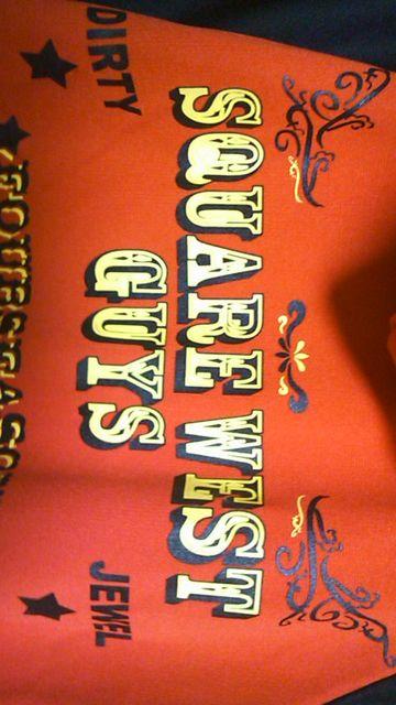 送料込み・赤×黒春秋用〜中古美品〜パーカー < 男性ファッション  送料込み・赤×黒春秋用〜中古美品〜パーカー < 男性ファッションの