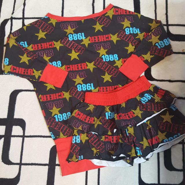 新品同様チアーズセットアップ☆サイズS < キッズ/ベビー  新品同様チアーズセットアップ☆サイズS < キッズ/ベビーの