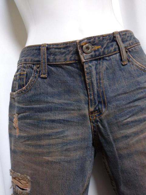 ダメージ加工 デニム < 女性ファッション  ダメージ加工 デニム < 女性ファッションの