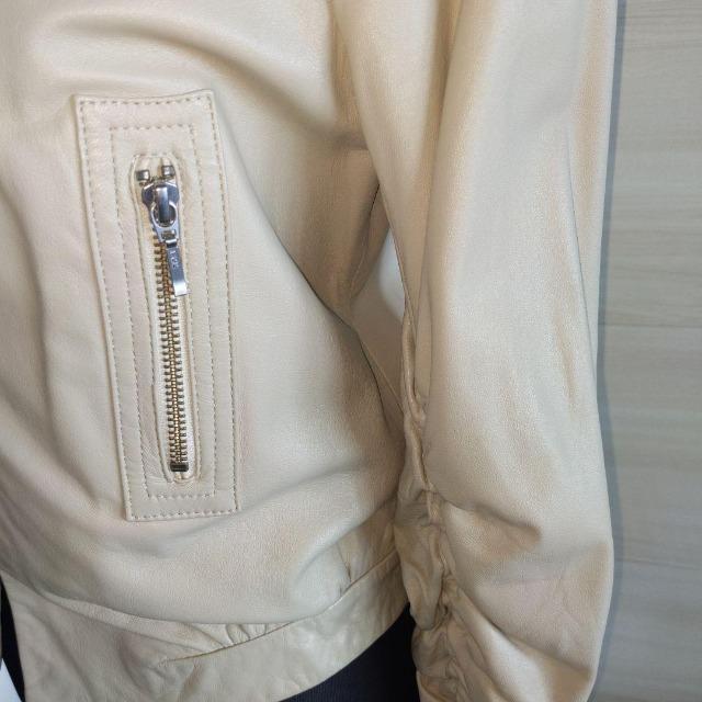 C.E.C.I.O■セシオ■blue-concious■ブルーコンシャス■ライダーラムレザージャケット■オフホワイト■38 < 女性ファッション  C.E.C.I.O■セシオ■blue-concious■ブルーコンシャス■ライダーラムレザージャケット■オフホワイト■38 < 女性ファッションの