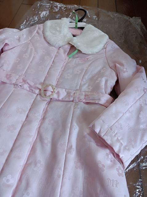 Dmezzo piano★mp総ロゴやわらか中綿コート★2WAY★訳あり★可愛い★メゾピアノ★大人もOK★ < キッズ/ベビー  Dmezzo piano★mp総ロゴやわらか中綿コート★2WAY★訳あり★可愛い★メゾピアノ★大人もOK★  < キッズ/ベビーの