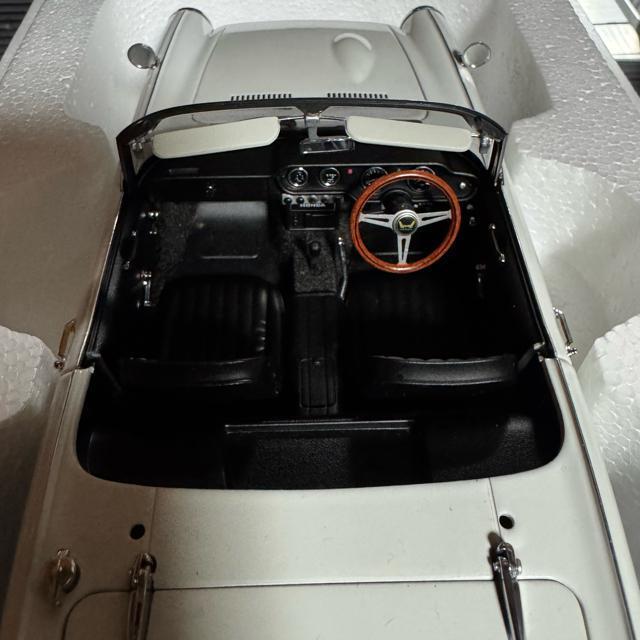 激レア 未展示品 オートアート1/18 ホンダS800 ホワイト < ホビー  激レア 未展示品 オートアート1/18 ホンダS800 ホワイト < ホビーの