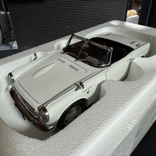 激レア 未展示品 オートアート1/18 ホンダS800 ホワイト < ホビー  激レア 未展示品 オートアート1/18 ホンダS800 ホワイト < ホビーの