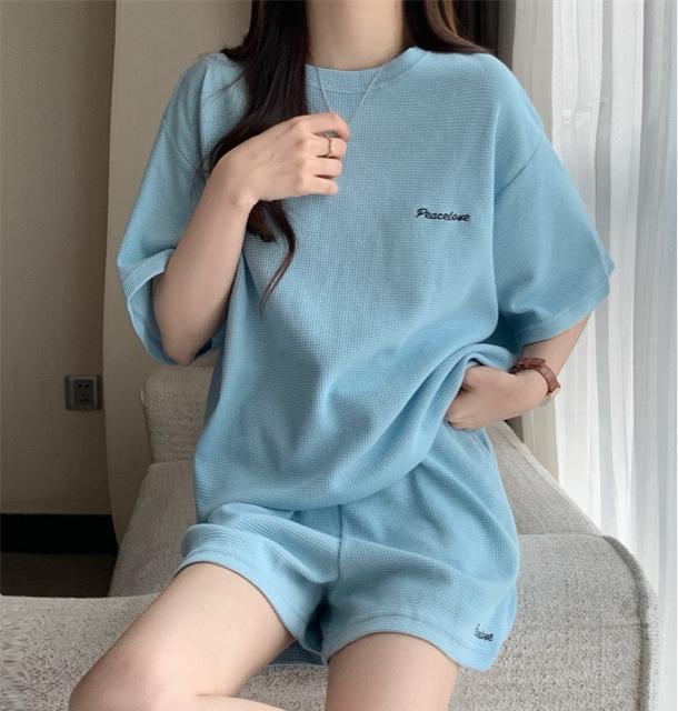 セットアップ ショートパンツ 刺繍英字 ブルー 大きいサイズ < 女性ファッション セットアップ ショートパンツ 刺繍英字 ブルー 大きいサイズ < 女性ファッションの