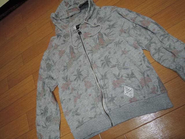 クライミーCRIMIEスウェットジップパーカーS灰マリア花総柄 < ブランド  クライミーCRIMIEスウェットジップパーカーS灰マリア花総柄 < ブランドの