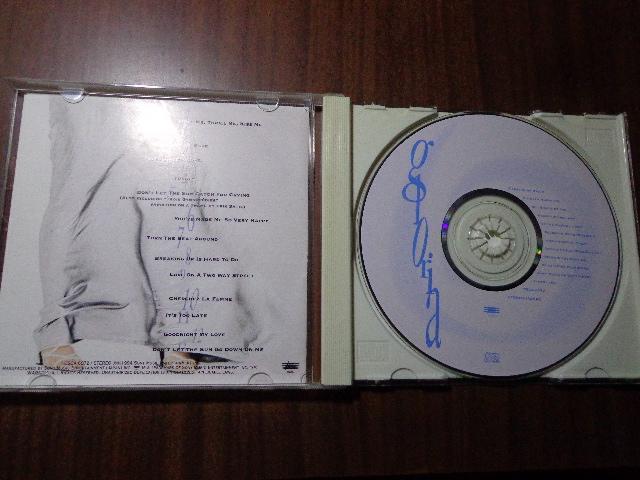 CD  GlORIA ESTEFANuHOLD ME,THRILL ME,KISS MEv CDADVD 2ő180~  CD/DVD/rfI 