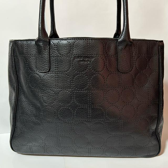 美品 kate spade ケイトスペード ハンドバッグ ブラック レザー パンチング レディース < ブランド 美品 kate spade ケイトスペード ハンドバッグ ブラック レザー パンチング レディース < ブランドの