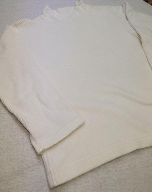 美品★130サイズ★ユニクロ★リブフリースハイネック★ロングTシャツ★暖かい★かわいい★UNIQLO KIDS★送料無料 < キッズ/ベビー 美品★130サイズ★ユニクロ★リブフリースハイネック★ロングTシャツ★暖かい★かわいい★UNIQLO KIDS★送料無料 < キッズ/ベビーの