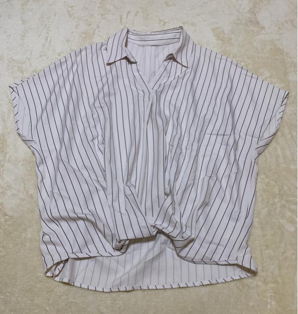 INGNI*ストライプタック入り半袖シャツトップス < ブランド  INGNI*ストライプタック入り半袖シャツトップス < ブランドの