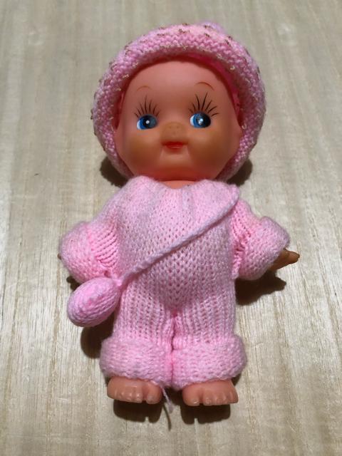 キュピナドール 音が鳴る キューピー人形 昭和レトロ お洋服帽子付 ソフビ 2体 < おもちゃ  キュピナドール 音が鳴る キューピー人形 昭和レトロ お洋服帽子付 ソフビ 2体 < おもちゃの