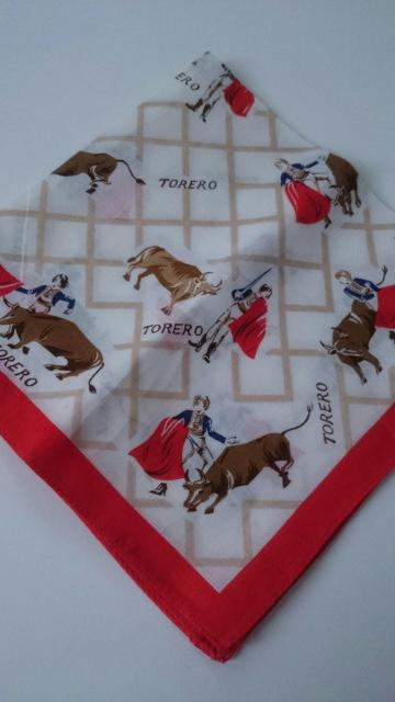 未使用☆TORERO 闘牛士柄 ハンカチ★レッド☆ < 女性ファッション  未使用☆TORERO 闘牛士柄 ハンカチ★レッド☆  < 女性ファッションの