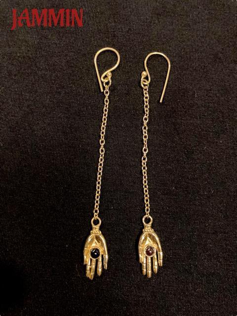 ストーンピアス 仏陀の手 手 アメジスト アジアン エスニック 個性派 < 女性アクセサリー/時計  ストーンピアス 仏陀の手 手 アメジスト アジアン エスニック 個性派 < 女性アクセサリー/時計の