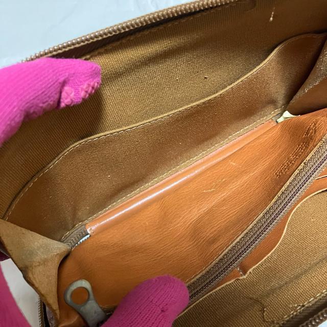 【IL BISONTE / イルビゾンテ】 本革 / ラウンドファスナー 長財布 < ブランド 【IL BISONTE / イルビゾンテ】 本革 / ラウンドファスナー 長財布 < ブランドの