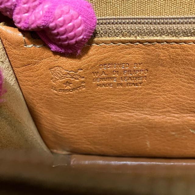 【IL BISONTE / イルビゾンテ】 本革 / ラウンドファスナー 長財布 < ブランド 【IL BISONTE / イルビゾンテ】 本革 / ラウンドファスナー 長財布 < ブランドの