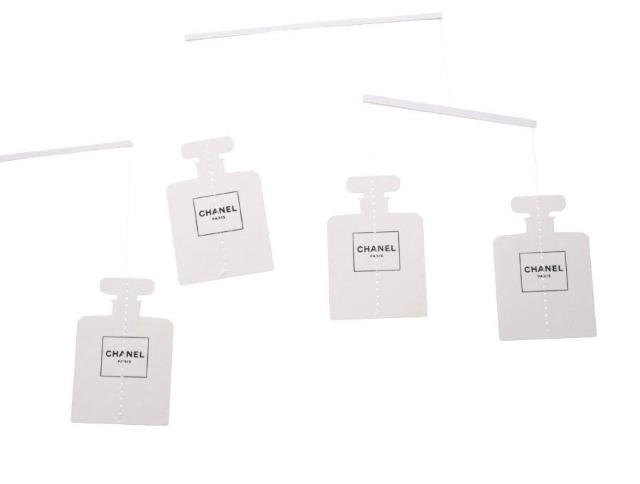 シャネル ノベルティ ペーパーモビール 香水 N°5 ココマーク 紙製 CHANEL PARFUMS【正規品】 < ブランド  シャネル ノベルティ ペーパーモビール 香水 N°5 ココマーク 紙製 CHANEL PARFUMS【正規品】 < ブランドの