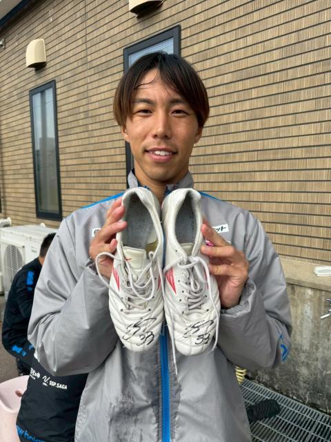 #33 西矢 健人選手 実使用・直筆サイン入りスパイク < レジャー/スポーツ #33 西矢 健人選手 実使用・直筆サイン入りスパイク < レジャー/スポーツの