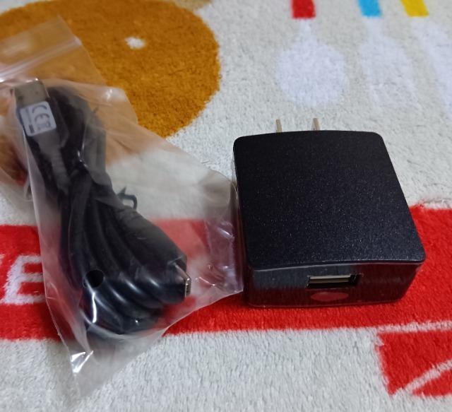 au@Speed Wi-Fi@NEXT W01 ti@ACA_v^/microUSBP[u  Ɠd/AV 