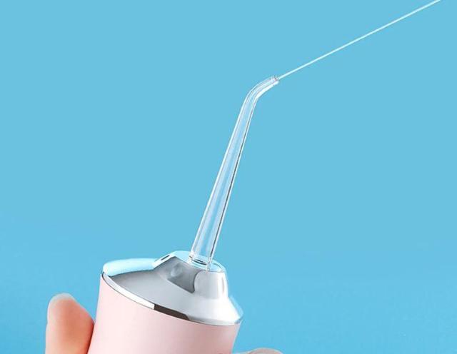 送料無料 未使用品 ピンク ウォーター フロス 口腔洗浄器 口腔洗浄機 ジェット ウォッシャー 220ML ノズル4個 100 < 家電/AV 送料無料 未使用品 ピンク ウォーター フロス 口腔洗浄器 口腔洗浄機 ジェット ウォッシャー 220ML ノズル4個 100 < 家電/AVの