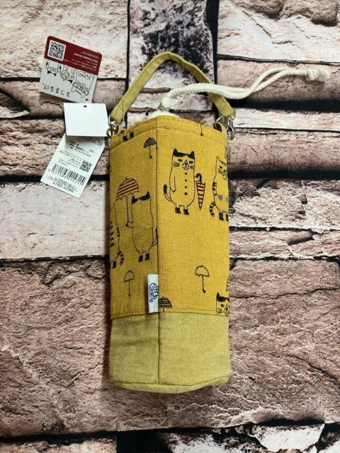 送料無料!保冷&保温!癒し系人気キャラ【クスグル JAPAN】可愛いペットボトルケースA(画像から)1個 定価2,090円が… < インテリア/ライフ 送料無料!保冷&保温!癒し系人気キャラ【クスグル JAPAN】可愛いペットボトルケースA(画像から)1個 定価2,090円が… < インテリア/ライフの