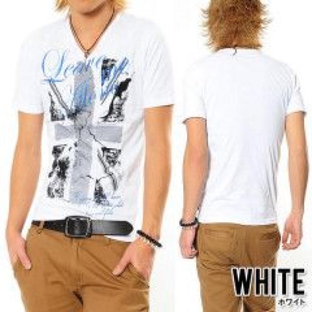 【JILL BLAZE/ジルブレイズ】お兄.ロック.オラオラ系♪ユニオンジャックVネックTシャツ ホワイト < 男性ファッション 【JILL BLAZE/ジルブレイズ】お兄.ロック.オラオラ系♪ユニオンジャックVネックTシャツ ホワイト < 男性ファッションの