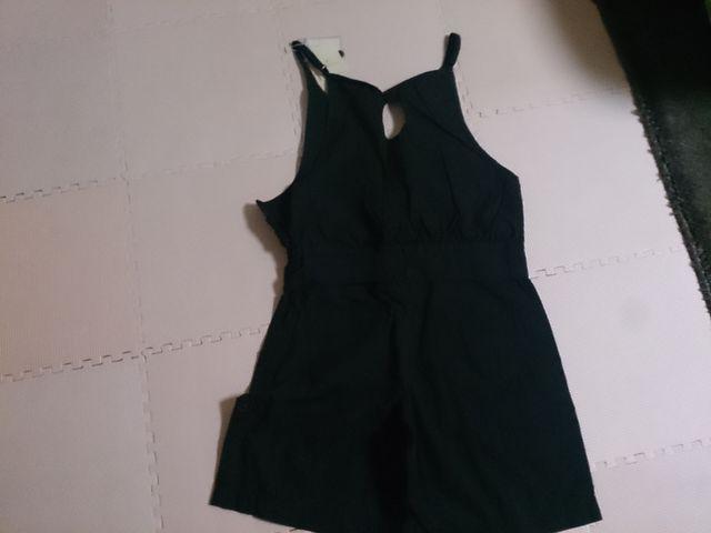 カシュクールサロペット 黒 新品 < 女性ファッション カシュクールサロペット 黒 新品 < 女性ファッションの