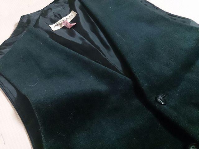 スェードっぽい肌触り 黒のベスト < 男性ファッション  スェードっぽい肌触り 黒のベスト < 男性ファッションの