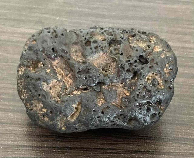 1,200円スタート!「ワイヤー作家」や「ジュエリー作家」の素材に阿波隕石(メテオライト)原石 < インテリア/ライフ  1,200円スタート!「ワイヤー作家」や「ジュエリー作家」の素材に阿波隕石(メテオライト)原石 < インテリア/ライフの