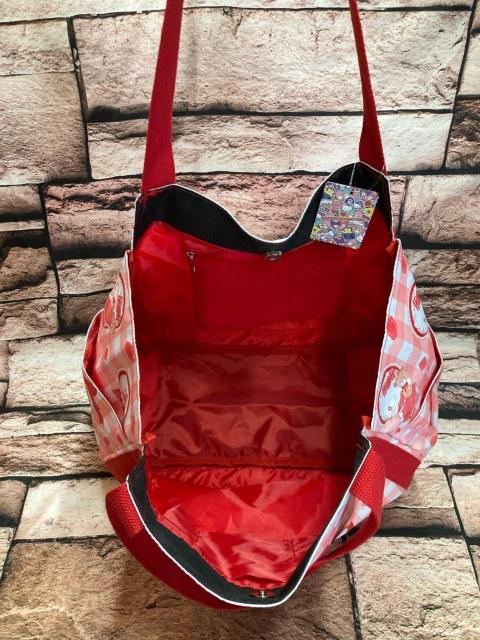 送料無料!大人気!【サンリオ】両面プリントバルーンバッグB(画像から)1個2,750円が < 女性ファッション 送料無料!大人気!【サンリオ】両面プリントバルーンバッグB(画像から)1個2,750円が < 女性ファッションの