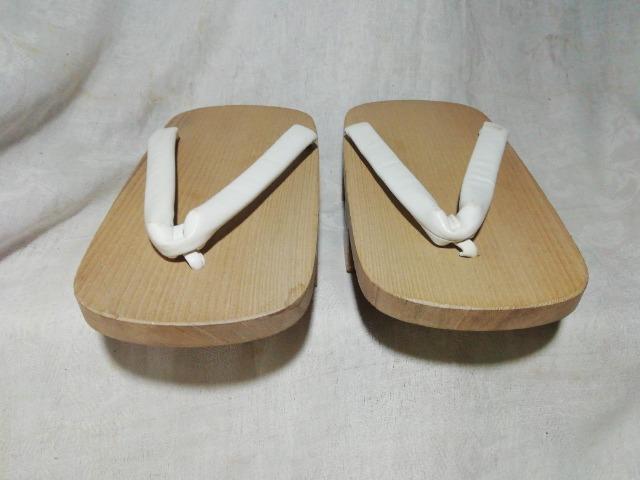 ♪男性用下駄 白鼻緒 未使用 < 男性ファッション  ♪男性用下駄 白鼻緒 未使用 < 男性ファッションの