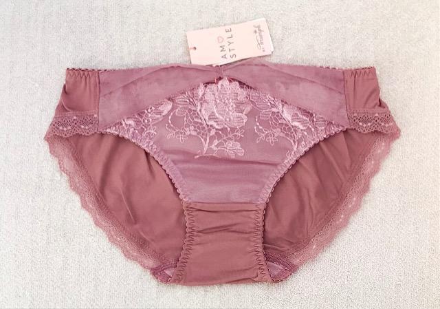 Triumph AMOSTYLE ショーツ Mサイズ ピンク < 女性ファッション  Triumph AMOSTYLE ショーツ Mサイズ ピンク  < 女性ファッションの