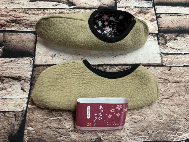 日本限定!『画像から3足組』薄くて軽くて柔らかくフィットして足下ぽかばか!足裏滑り止め加工付きあったかソックス < 女性ファッション 日本限定!『画像から3足組』薄くて軽くて柔らかくフィットして足下ぽかばか!足裏滑り止め加工付きあったかソックス < 女性ファッションの