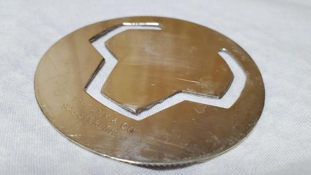 正規 ティファニー T&Co クラシック サッカーボールモチーフSV マネークリップ 財布 札入れ 栞 付属有 ペーパーウォレット < ブランド  正規 ティファニー T&Co クラシック サッカーボールモチーフSV マネークリップ 財布 札入れ 栞 付属有 ペーパーウォレット < ブランドの