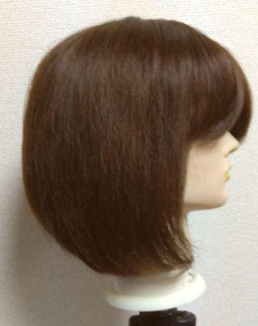 新品 人毛 少し幅広人工皮膚付き ボブレイヤー ブラウン < 女性ファッション  新品 人毛 少し幅広人工皮膚付き ボブレイヤー ブラウン < 女性ファッションの